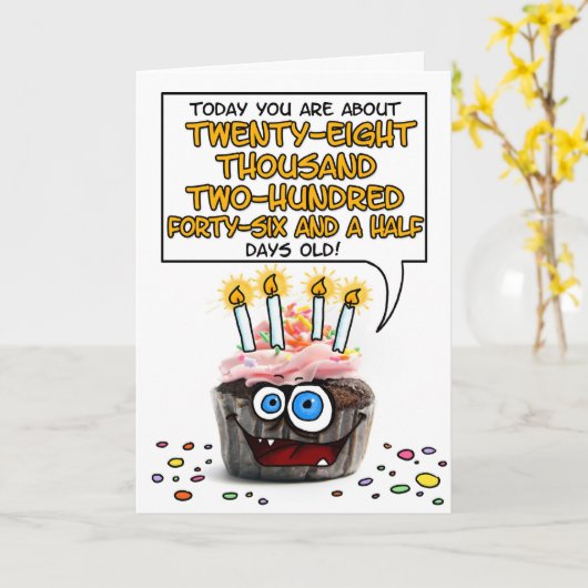 Happy Birthday Cupcake - 77 jaar oud Kaart (Gele Bloem)