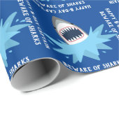 Happy Birthday Custom Shark Jaws Funny Cadeaupapier (Rol Hoek)