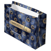 Happy Birthday Custom Text Trendy Gepersonaliseerd Groot Cadeauzakje (Voorkant Gekanteld)