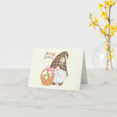 Happy Birthday Cute Gnome met aardbeienmand Kaart (Gele Bloem)