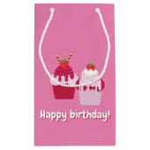 Happy Birthday - Cute Pink Strawberry Shortcakes Klein Cadeauzakje (Achterkant)