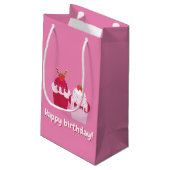 Happy Birthday - Cute Pink Strawberry Shortcakes Klein Cadeauzakje (Achterkant Gekanteld)