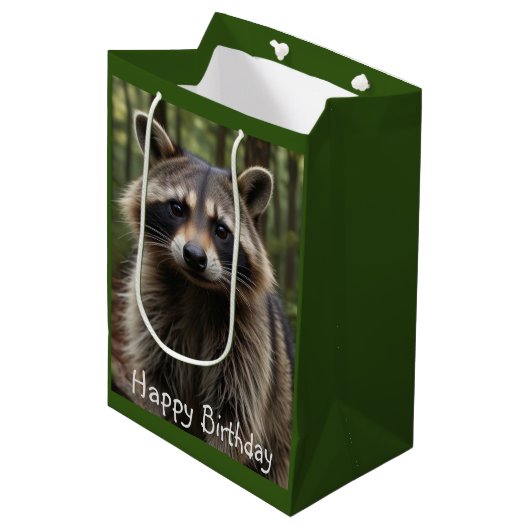 Happy Birthday Cute Raccoon Medium Cadeauzakje (Voorkant Gekanteld)
