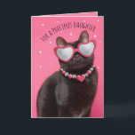 Happy Birthday Daughter Funny Kitty Cat Feestdagen Kaart<br><div class="desc">Deze coole kat met een fancy ketting en een zonnebril in de vorm van een hart,  gefotografeerd op een roze achtergrond,  is een geweldige manier om je dochter een Happy Birthday te wensen!</div>