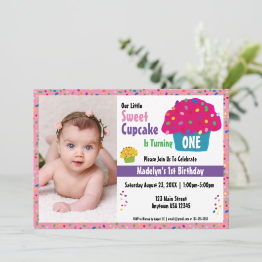 Happy Birthday Frosted Cupcake Sprinkles Kaart (Staand voorkant)