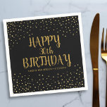 Happy Birthday Gold Glitter elk jaar op maat Servet<br><div class="desc">Viel een grote verjaardag met deze leuke papieren luiers met het jaar,  de naam en de geboortedatum van de verjaardag,  allemaal tegen een zwarte achtergrond geaccentueerd met faux gold glitter confetti sparkles. Fun en feestelijk perfect voor elke verjaardagsfeestdag.</div>