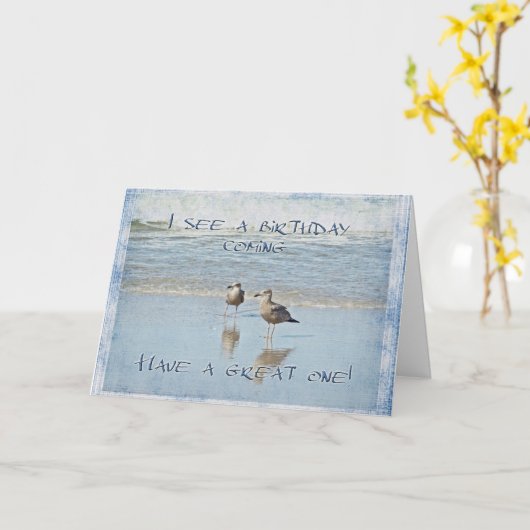 Happy Birthday Greeting - Two Young Seagulls Blue Kaart (Gele Bloem)