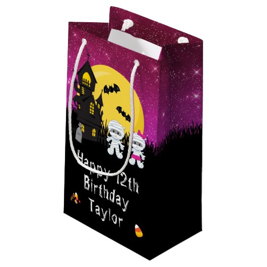 Happy Birthday Halloween Mummy Pink Klein Cadeauzakje (Achterkant Gekanteld)