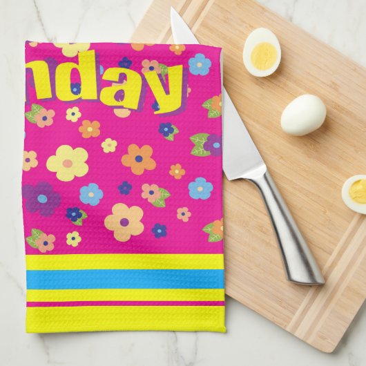 Happy Birthday in Flowers Theedoek (Quarter Fold)