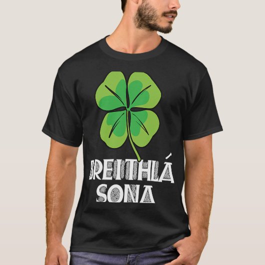 Happy Birthday in Irish Breithla sona St Patricks T-shirt (Voorkant)