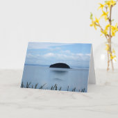 Happy Birthday-Isle in de mist Kaart (Gele Bloem)