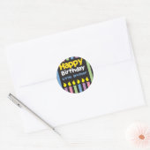 Happy Birthday kleine broeder stripey Ronde Sticker (Envelop)