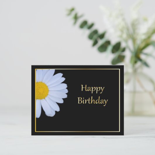 Happy Birthday met White Flower en Black Bkgrd Briefkaart (Staand voorkant)