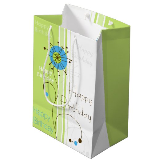 Happy Birthday Modern Simple Flower Green Medium Cadeauzakje (Achterkant Gekanteld)