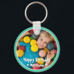 Happy Birthday Modern Simple Star Foto Sleutelhanger<br><div class="desc">Dit eenvoudige en moderne ontwerp is samengesteld uit serif typografie en voegt een douanefoto toe.</div>