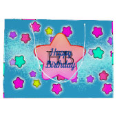 Happy Birthday-monogram met  pastbanden Groot Cadeauzakje (Achterkant)