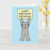 Happy Birthday Nicholas Cartoon Cat Kaart (Gele Bloem)