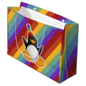 Happy Birthday Penguin Rainbow Gift Bag Large Cadeautasje (Voorkant Gekanteld)