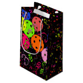 Happy Birthday Pickleball Balloons Confetti Black Klein Cadeauzakje (Achterkant Gekanteld)