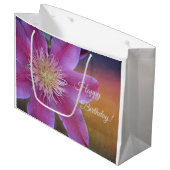Happy Birthday Pink Clematis Groot Cadeauzakje (Voorkant Gekanteld)
