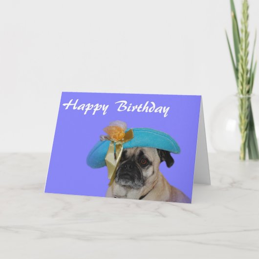 Happy Birthday Pug in een Pet Kaart (Voorkant)