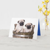 Happy Birthday Pug Puppy Dog Wenskaart - Verse Kaart (Gele Bloem)