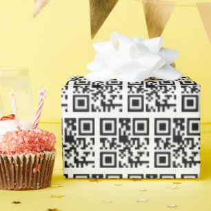 Happy Birthday QR Code on White Cadeaupapier