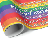 Happy Birthday Rainbow Stripes vreemde talen Cadeaupapier (Rol Hoek)