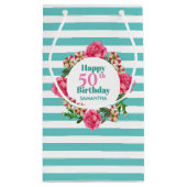 Happy Birthday roze Rose Red White Petunia Stripes Klein Cadeauzakje (Achterkant)