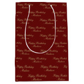 Happy Birthday Script Name Burgundy Gold Medium Cadeauzakje (Voorkant)