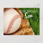 Happy Birthday Son Baseball met Mitt Briefkaart<br><div class="desc">Een honkbal en mijt in het lange zomergras - volledig aanpasbaar voor u om u te personaliseren zoals u wilt!</div>