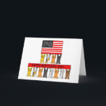 Happy Birthday Son Verenigde Staten Vlag en Katten Kaart<br><div class="desc">Cartoons staan op hun achterpoten in twee rijen. De katten houden een lang rood spandoek omhoog met de tekst 'Happy Birthday Son' en een grote Amerikaanse vlag. Een leuke patriottische kaart voor elke zoon,  vooral als hij een kattenliefhebber is!</div>