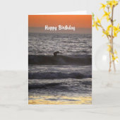 Happy Birthday Surfer bij zonsondergang Kaart (Gele Bloem)