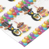 Happy Birthday Tablecloth Penguin Tafelkleed (Gekanteld)
