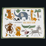 Happy Birthday Twee wilde Safari Dieren Kinder Groot Cadeauzakje<br><div class="desc">Happy Birthday Two Wild Safari Animals Schattigee Kinder Gepersonaliseerde Gift Bag beschikt over grillige giraf, olifant, leeuw, zebra, luipaard, aap, slang, krokodil, schattige en kleurrijke wilde dieren met de tekst in modern zwart en mosterd typografie script. Perfect voor jongens of meisjes, kinderen verjaardagsfeestgeschenk tas. Ontworpen door Evco Studio. Voor het...</div>