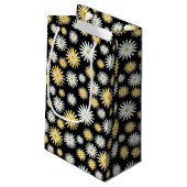 Happy Birthday Waterverf April Daisy Pattern Klein Cadeauzakje (Achterkant Gekanteld)