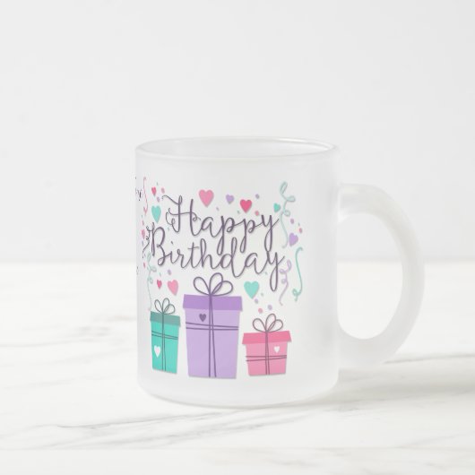 "Happy Birthday with Gift Boxes" - Aanpassen Matglas Koffiemok (Rechts)