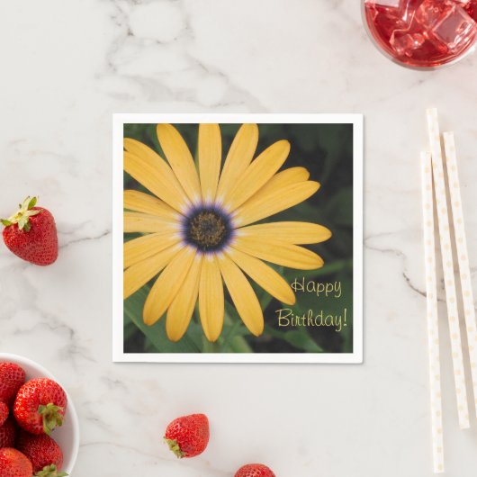 Happy Birthday Yellow Daisy Servet (Insitu)