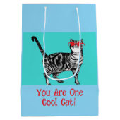 Happy Birthday You Cool Tabby Cat Mannen man Medium Cadeauzakje (Achterkant)