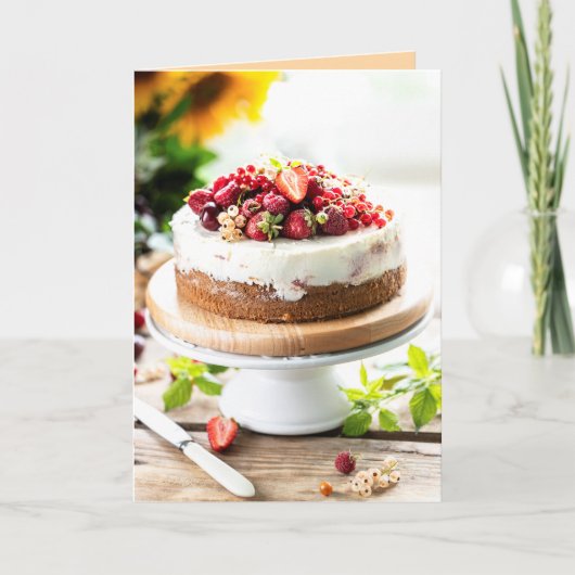 Happy Birthday Yummy Cake Kaart (Voorkant)