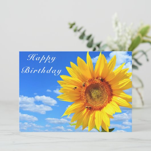 Happy Birthday - Zonnebloem en bijen op blauwe hem Kaart (Staand voorkant)