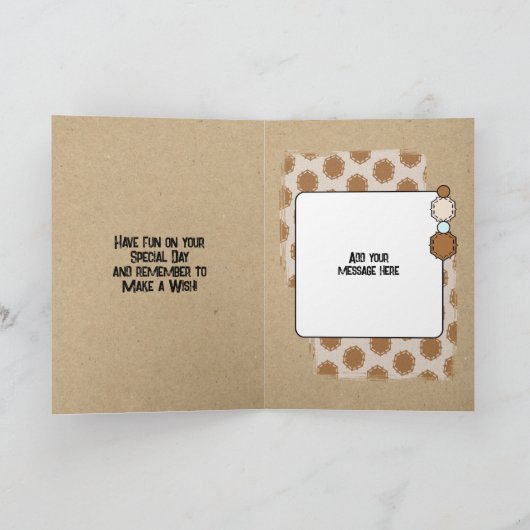 Happy Birthday zoon in rechte foto bruin Kaart (Binnen)