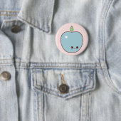 Happy Blue Apple Pin Ronde Button 5,7 Cm (In situ)