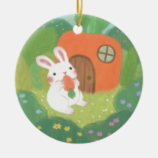 Happy Bunny met wortel in het bos Keramisch Ornament
