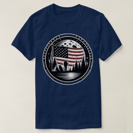 Happy Camper RV Camping Amerikaanse Vlag Volle Maa T-shirt (Design voorkant)