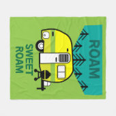 Happy Campers | Caravaner | Camper Sierkussen Mu Fleece Deken (Voorkant (Horizontaal))