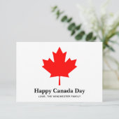 Happy Canada Day aangepaste tekst met rood esdoorn (Staand voorkant)