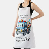 Happy cartoon brandweerwagen klaar om te rollen schort (Insitu)