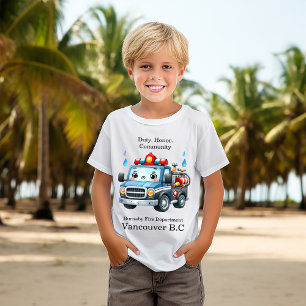 Happy cartoon brandweerwagen klaar om te rollen t-shirt