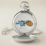 Happy Challah Days Joodse Feestdagen Hanukkah Brea Zakhorloge<br><div class="desc">Het horlogeontwerp van de zakhorloge kenmerkt een originele markeringsillustratie van een blad van challah brood,  met HAPPY CHALLAH DAYS in een blauw doopvont. Geweldig voor Hanukkah! Zie je niet wat je zoekt? Hulp nodig bij aanpassingen? Klik "contact deze ontwerper"om iets te hebben enkel voor u wordt gecreeerd!</div>